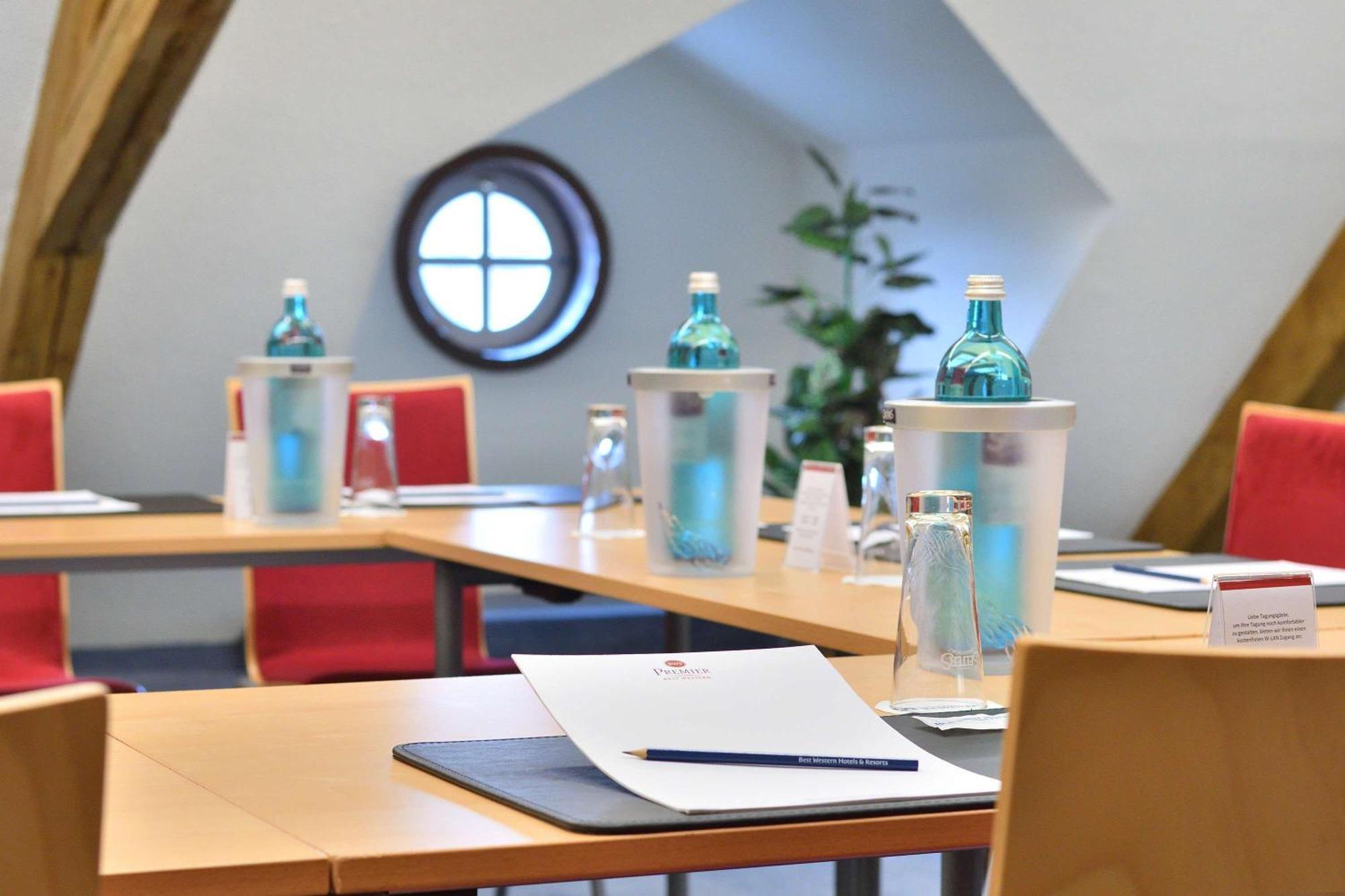 Best Western Premier Hotel Villa Stokkum Hanau Buitenkant foto