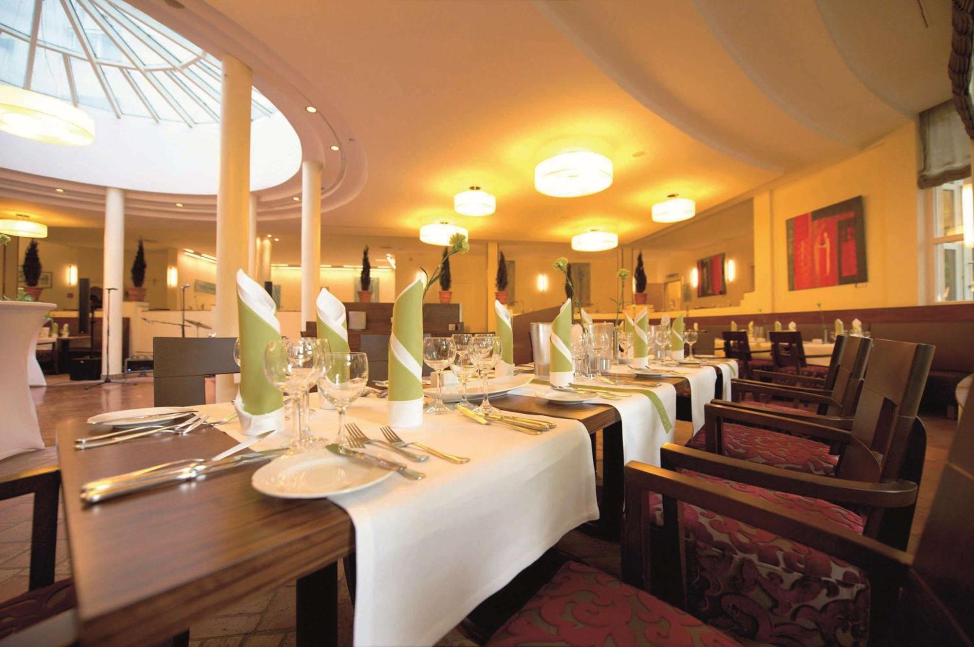 Best Western Premier Hotel Villa Stokkum Hanau Buitenkant foto