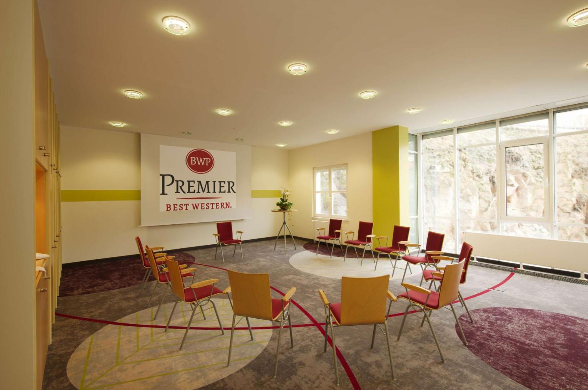 Best Western Premier Hotel Villa Stokkum Hanau Buitenkant foto