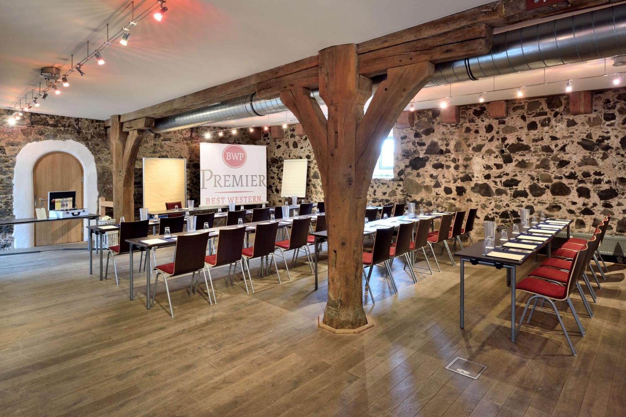 Best Western Premier Hotel Villa Stokkum Hanau Buitenkant foto